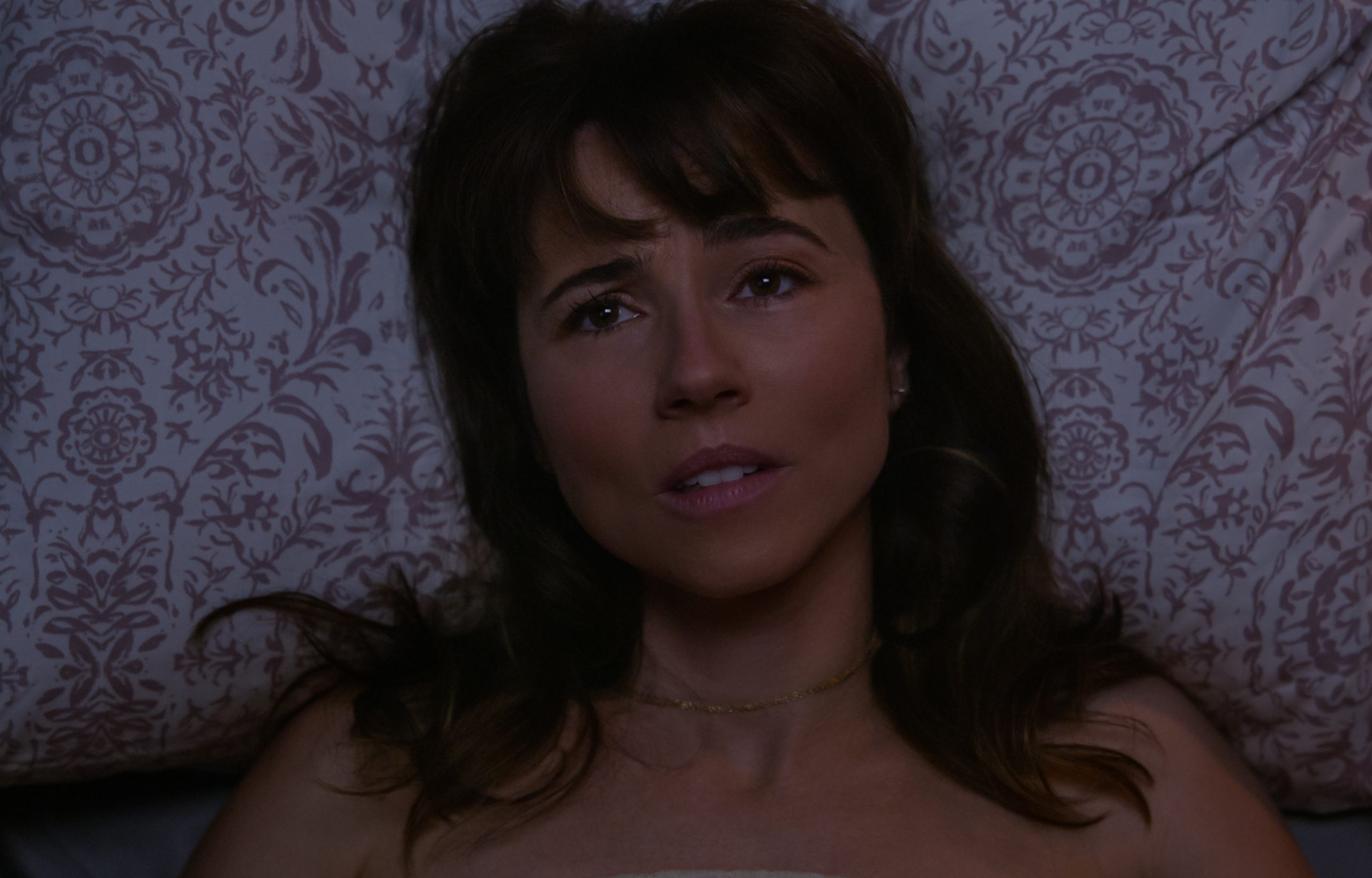 The 'Dead to Me' Series Finale Gutted Linda Cardellini – The